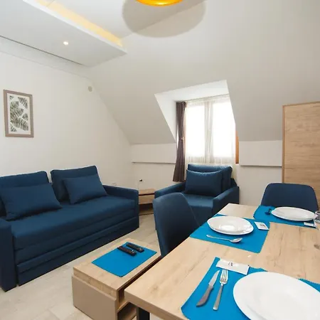 Squadra Apartament